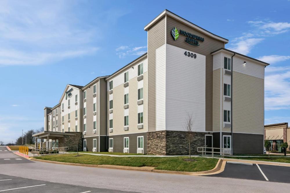 WoodSpring Suites Rogers Bentonville